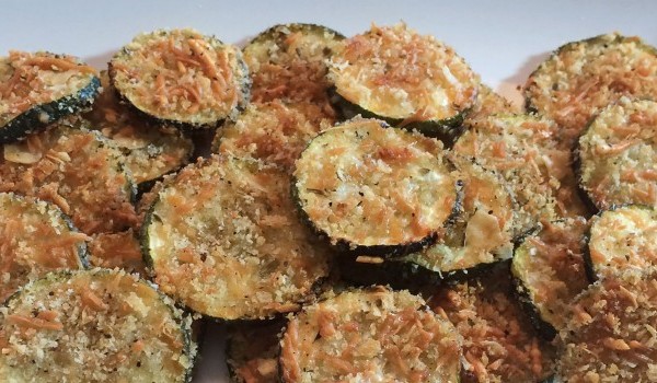 Baked Zucchini Parmesan Crisps